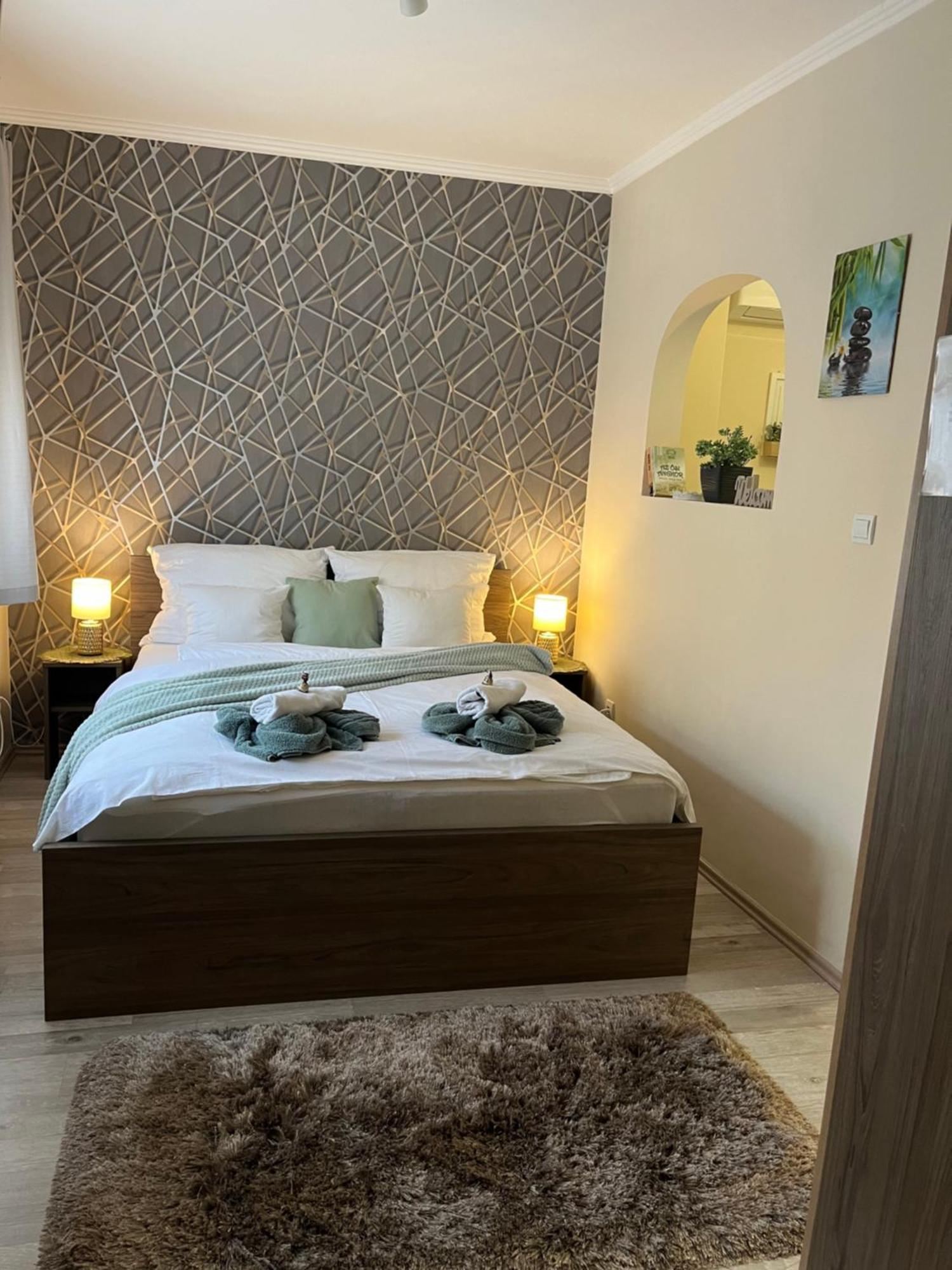 Oreo Apartman Eger Exterior photo